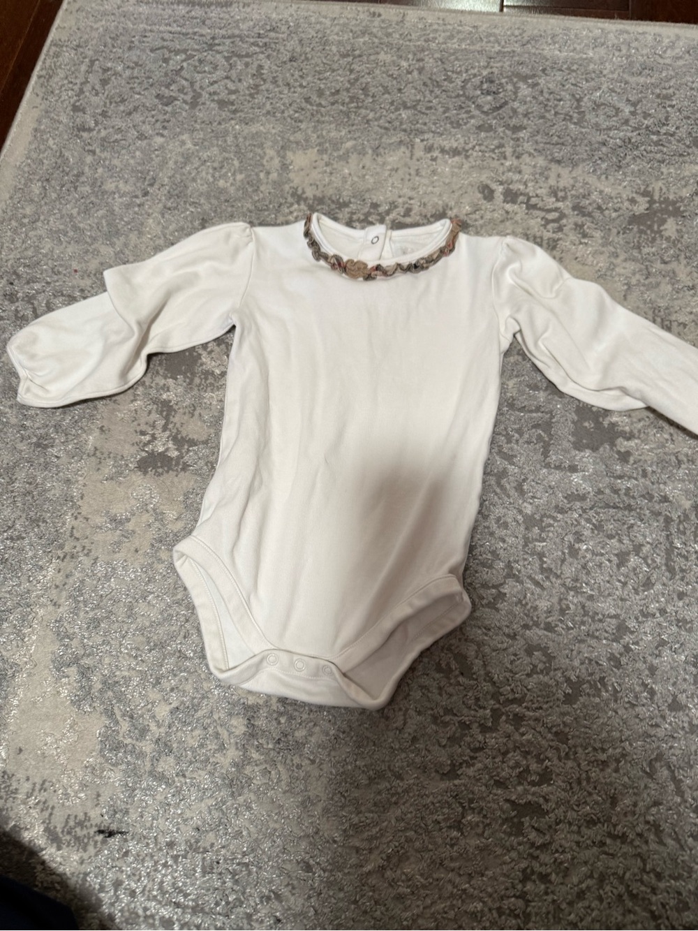 Burberry Cream Long-Sleeve Baby One-Piece with Embellished Collar
